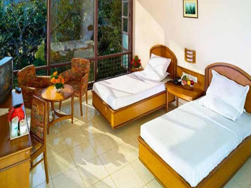 Ktdc Aranya Nivas Thekkady Hotel Kumily Bagian luar foto