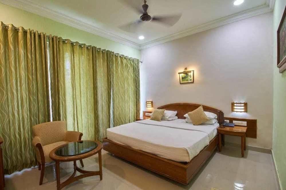 Ktdc Aranya Nivas Thekkady Hotel Kumily Bagian luar foto